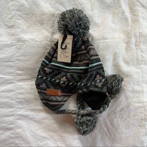 BNWT Billabong beanie - one size